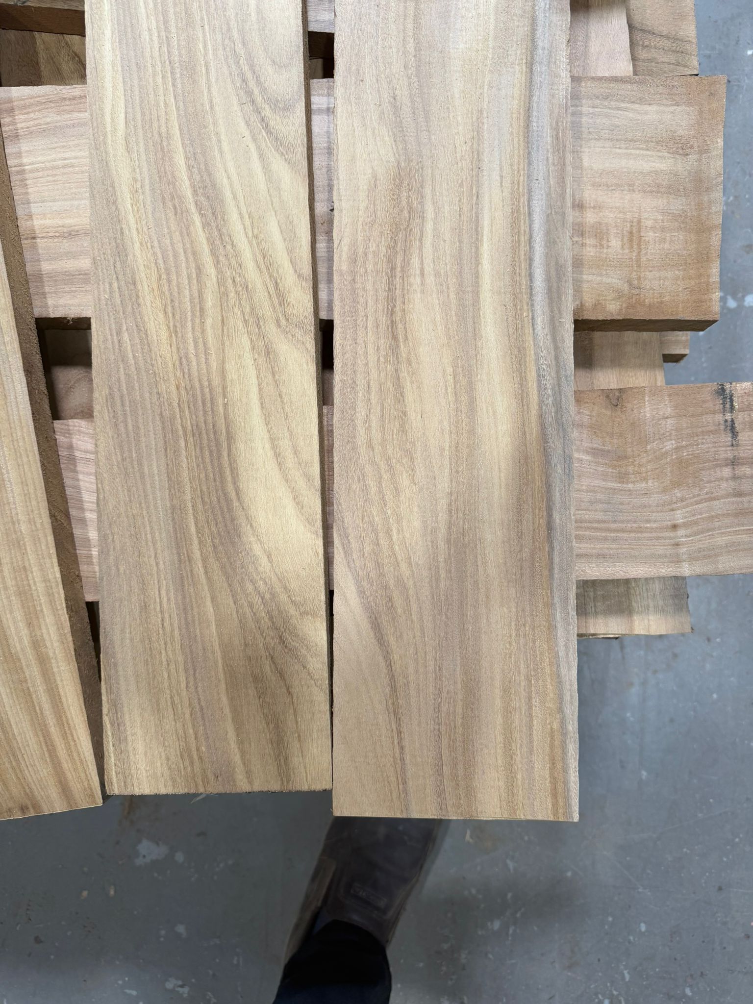 4/4 Afromosia Flat Rate Hardwood Board - African Teak - Kingma Lumber Edmonton