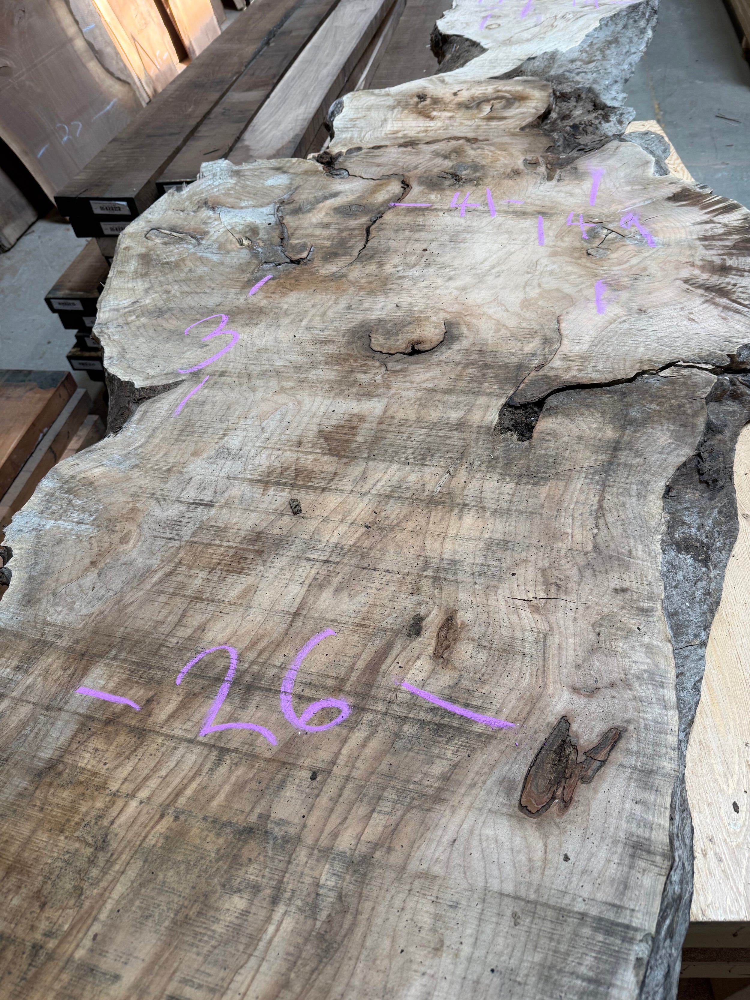 Big Leaf Maple Live Edge BLM13 19-41x149x3