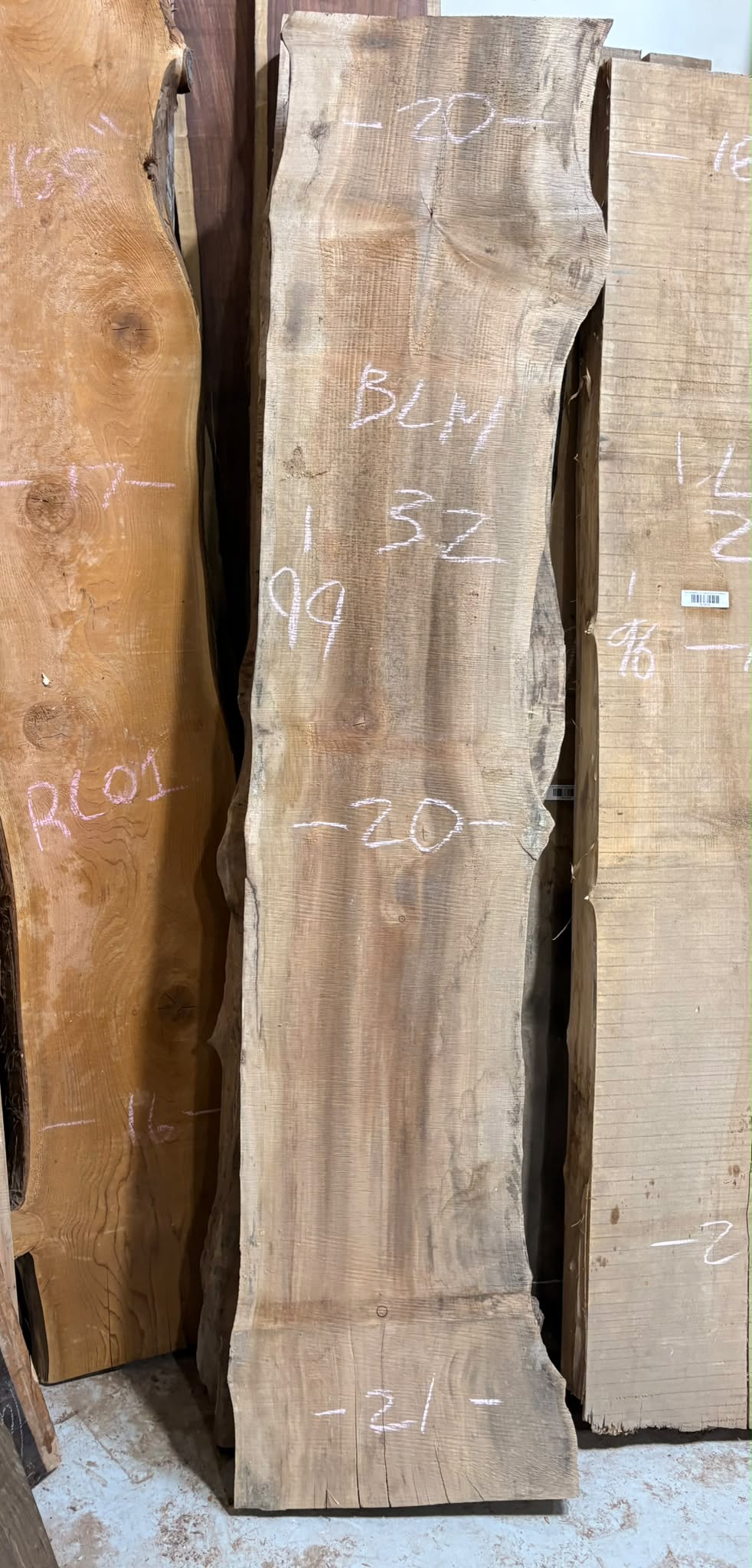 Big Leaf Maple Live Edge BLM32 20-21x99x2.5