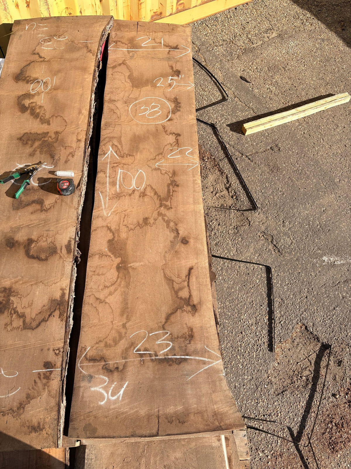 Black Walnut Live Edge Slab Bookmatch BWC68B (22x100x2.5) - Kingma Lumber Edmonton