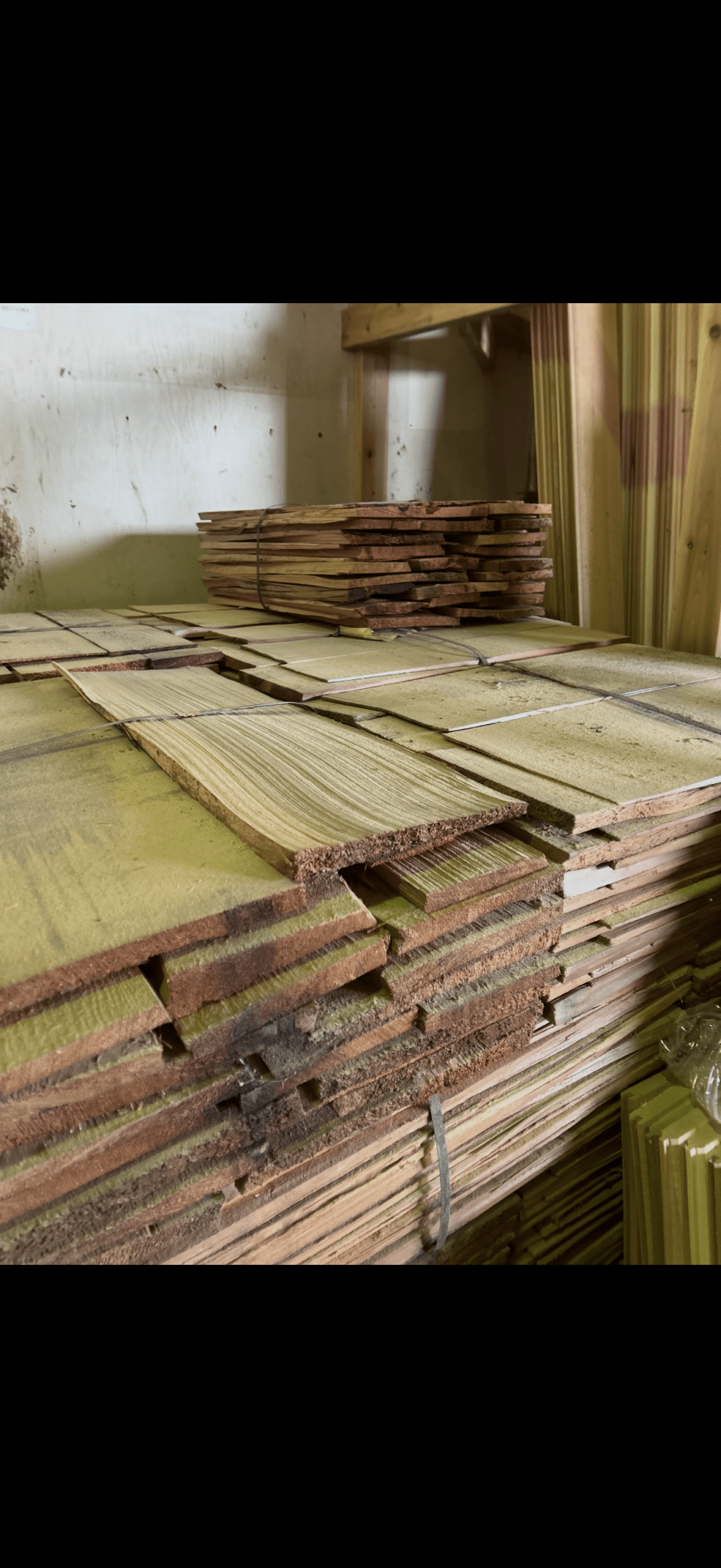 Clear Perfection Cedar Shakes / Shingles - Kingma Lumber Edmonton
