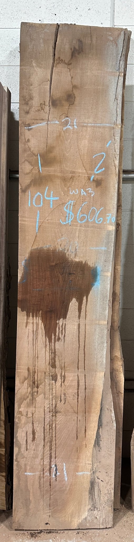 Walnut Live Edge Slab (WA3) - Kingma Lumber